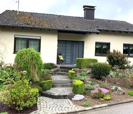 Quellenweg * Grenderich