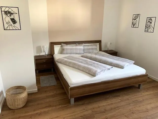 Quellenweg Appartement Grenderich